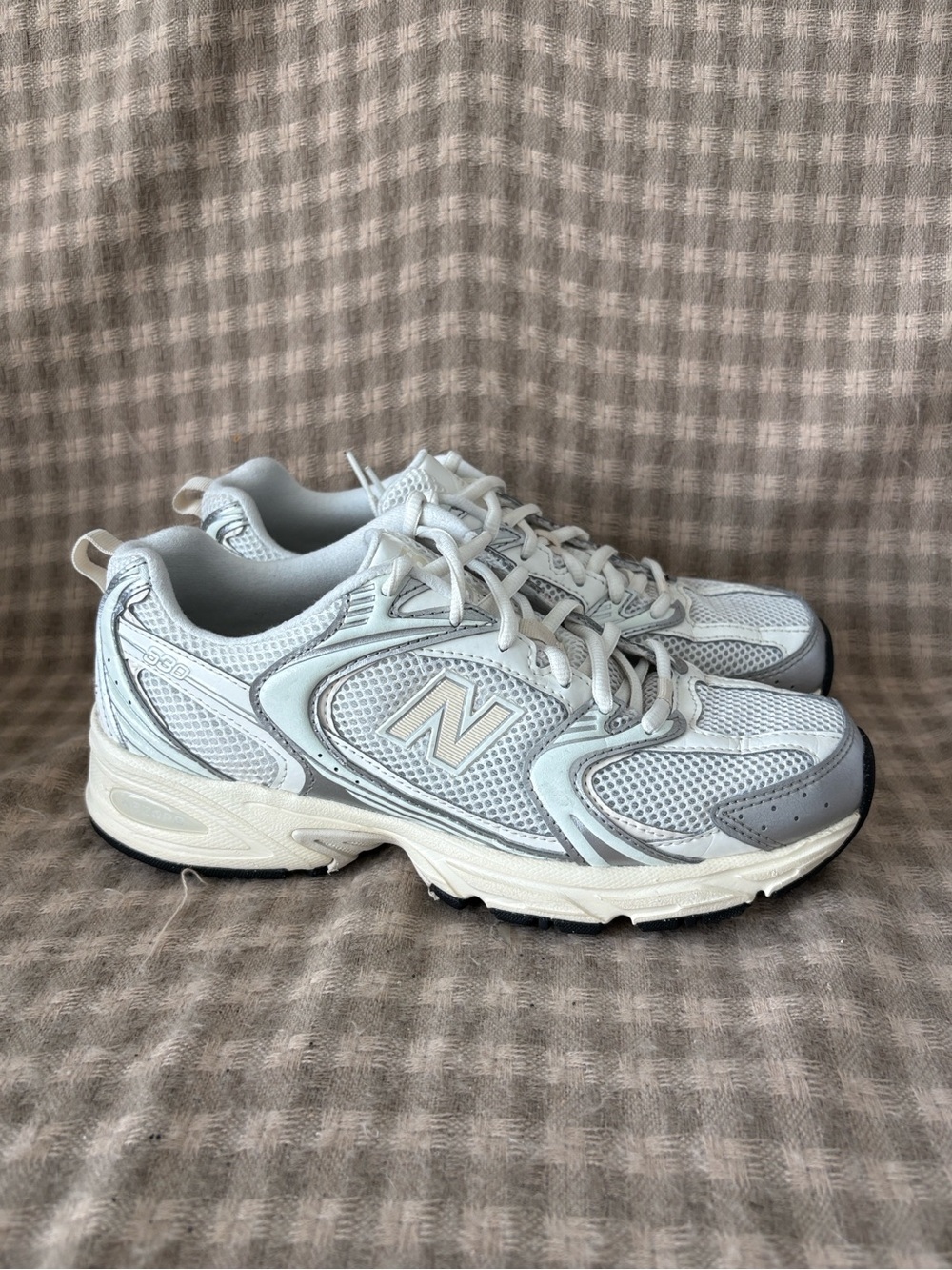 NEW BALANCE 530 SILVER LINEN LIFESTYLE SHOES WOMENS 8